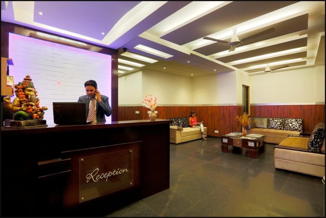 Anand International 4* New Delhi